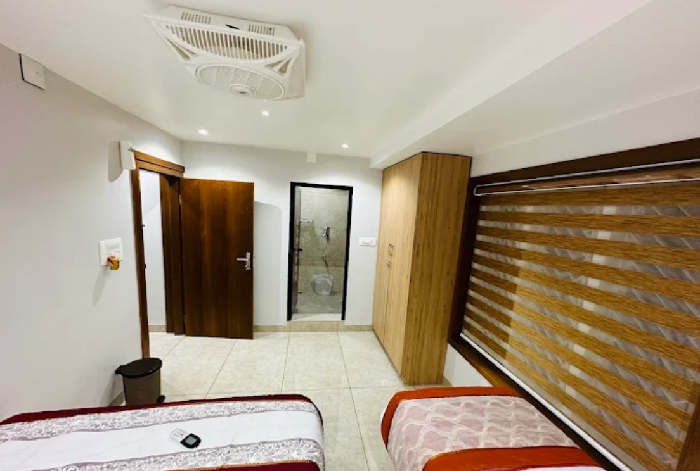 1 x 1BHK (with Kitchen)